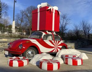 VW Christmas Parade.jpg