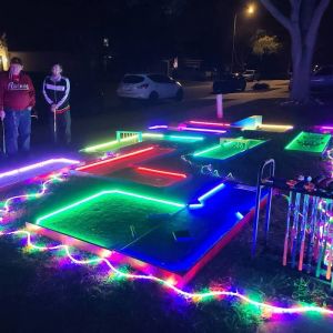 Adventure Golf On the Go - Portable Mini Golf Course