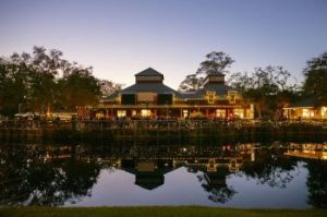 11/29: The Shops at Omni Amelia Island Holiday Lights Celebration